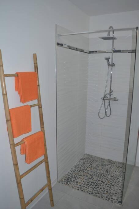 Les Villas Du Bambou - Villa Paprika Jusqu'A 6 Pers 르 고지에 외부 사진